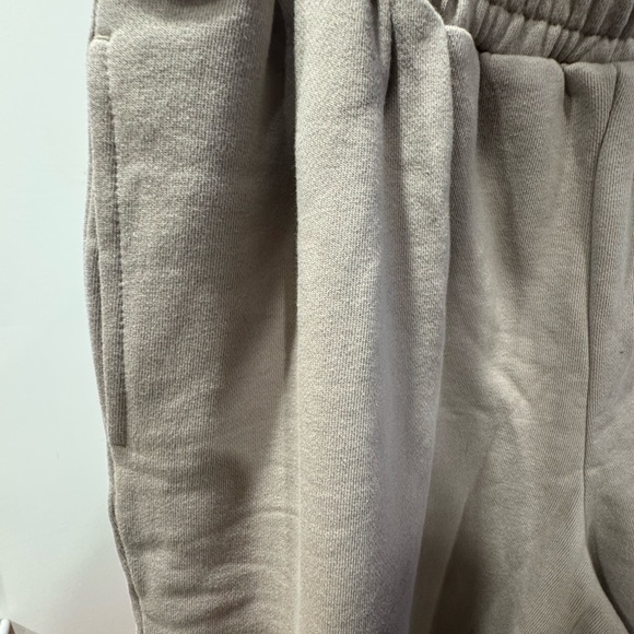 GAP Disney Sweatpants - Picture 15 of 16